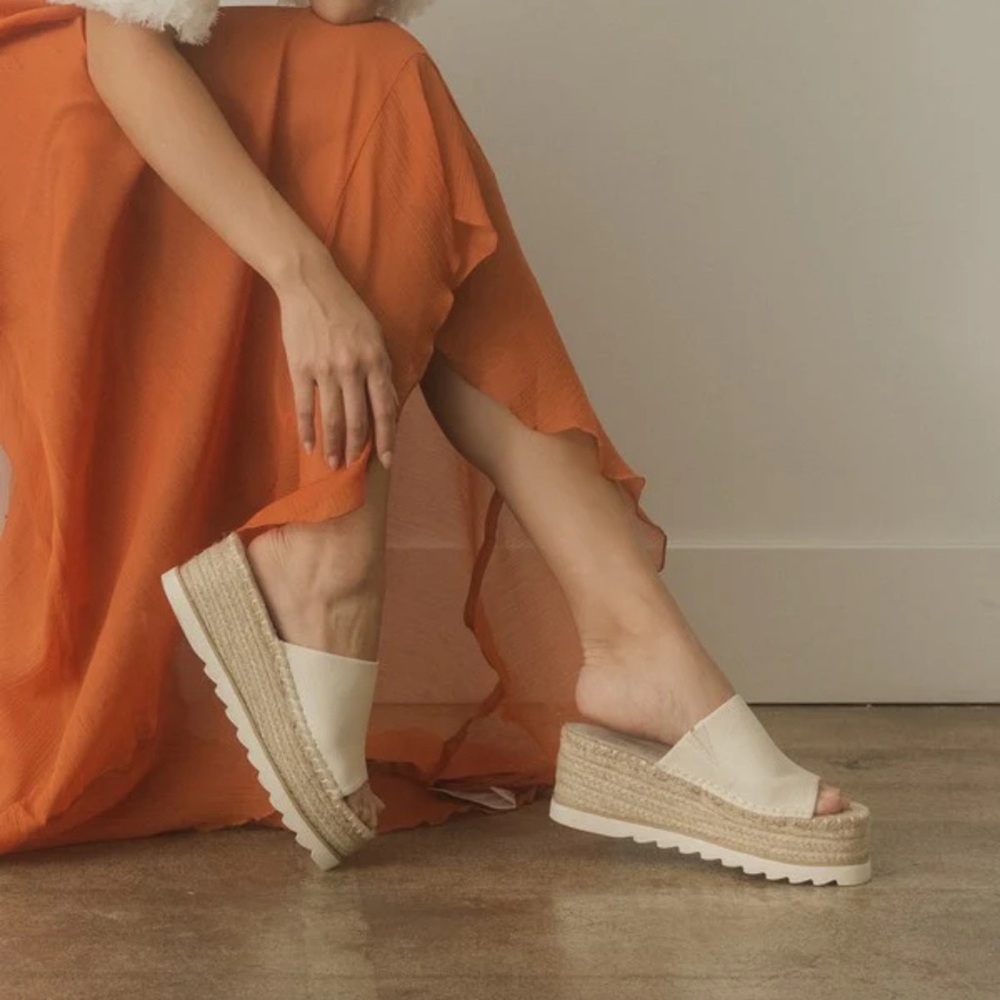 🌾 Oasis Society of‎ California Platform Espadrille Slide in Stone
